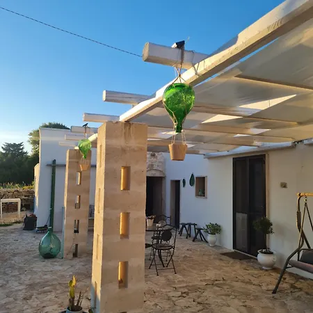 Nyaraló Trullo22 *